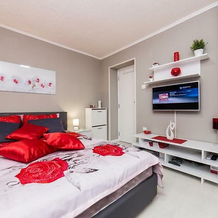 Apartment Romanov Belgrade Exterior photo