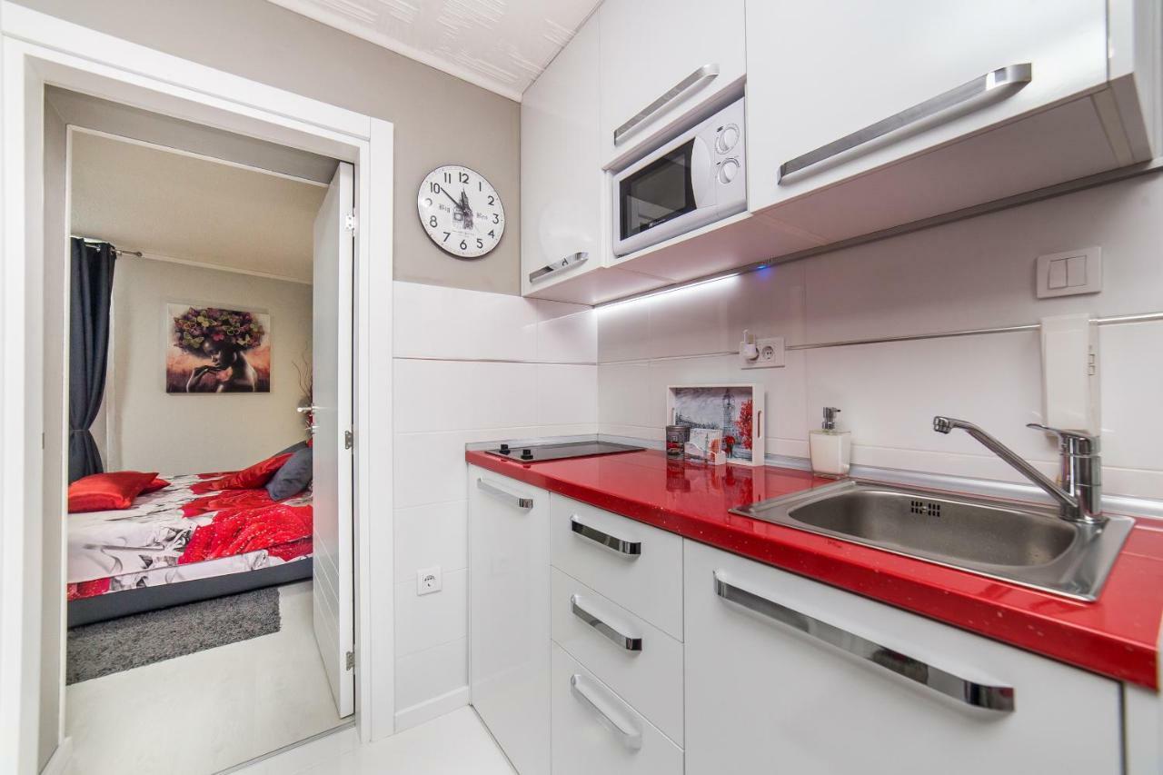 Apartment Romanov Belgrade Exterior photo