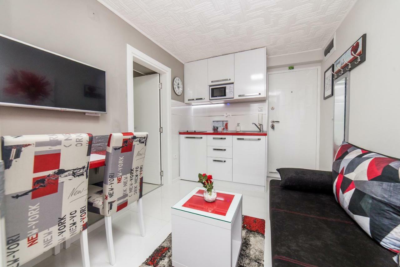 Apartment Romanov Belgrade Exterior photo